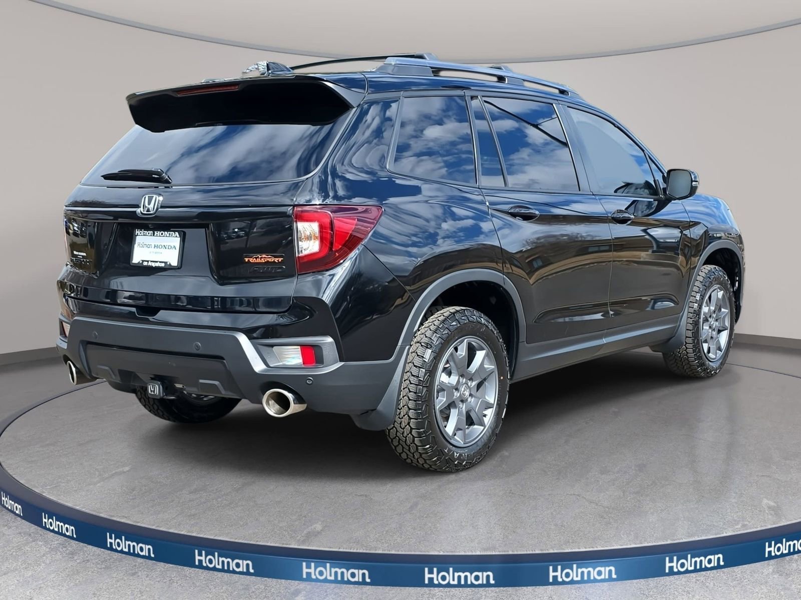 Used 2025 Honda Passport TrailSport image 7