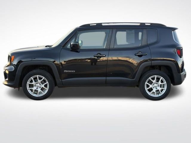 Used 2019 Jeep Renegade Latitude w/ Cold Weather Group image 13