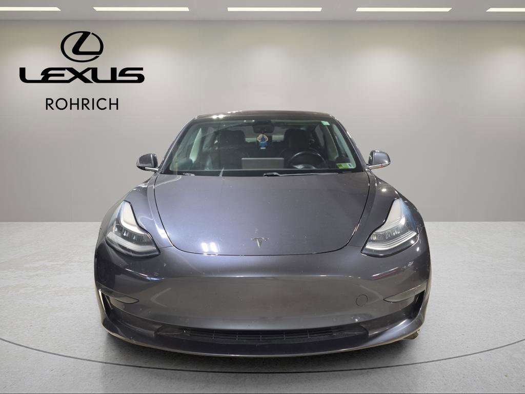 Used 2019 Tesla Model 3 Standard Range Plus image 4