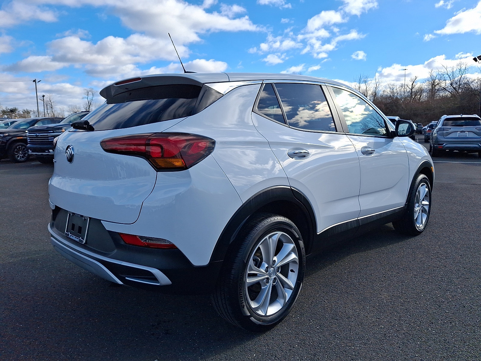 Certified 2023 Buick Encore GX Preferred w/ Cold Weather Comfort Package image 7