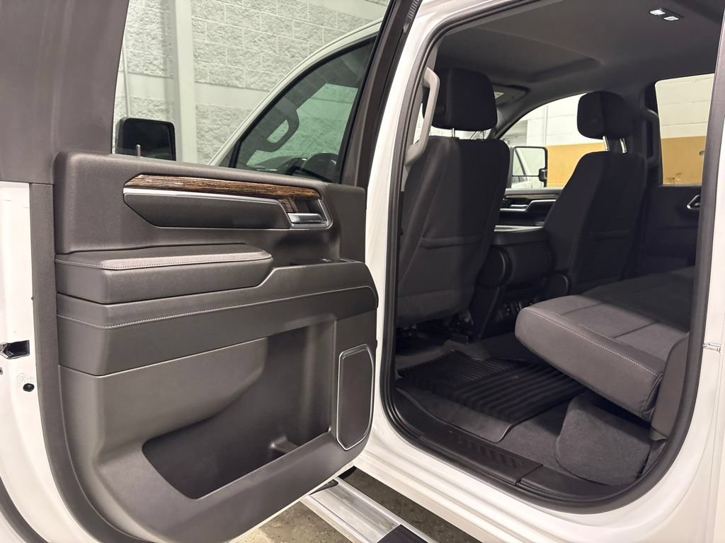 Certified 2024 GMC Sierra 3500 SLE w/ SLE Value Package AWD/4WD image 35