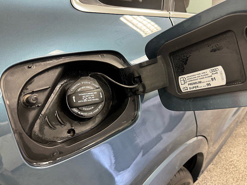 Used 2017 Audi Q3 2.0T Premium Plus w/ Premium Plus Package AWD/4WD image 28