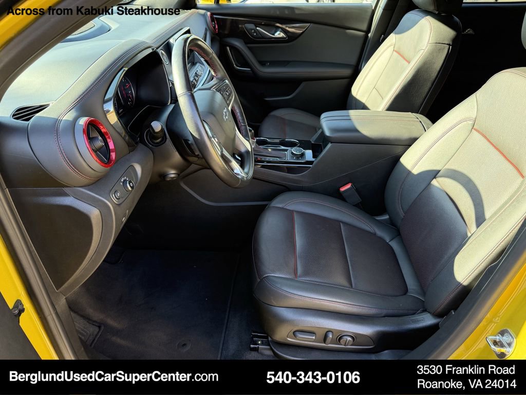 Used 2022 Chevrolet Blazer RS w/ Enhanced Convenience Package image 11