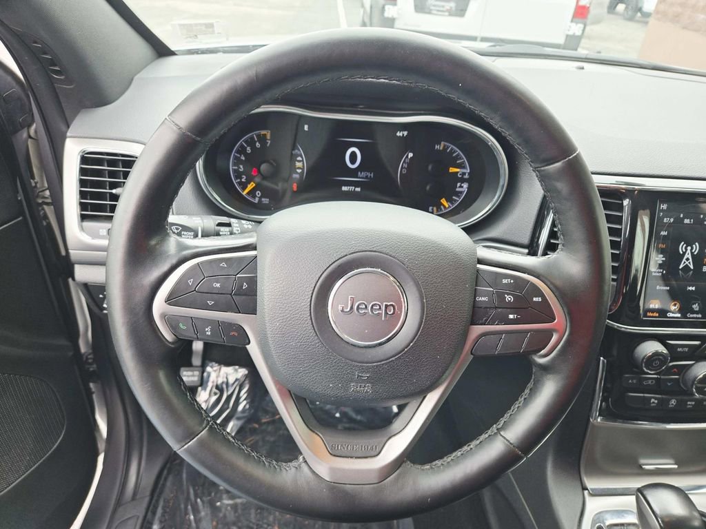Used 2020 Jeep Grand Cherokee Altitude image 20