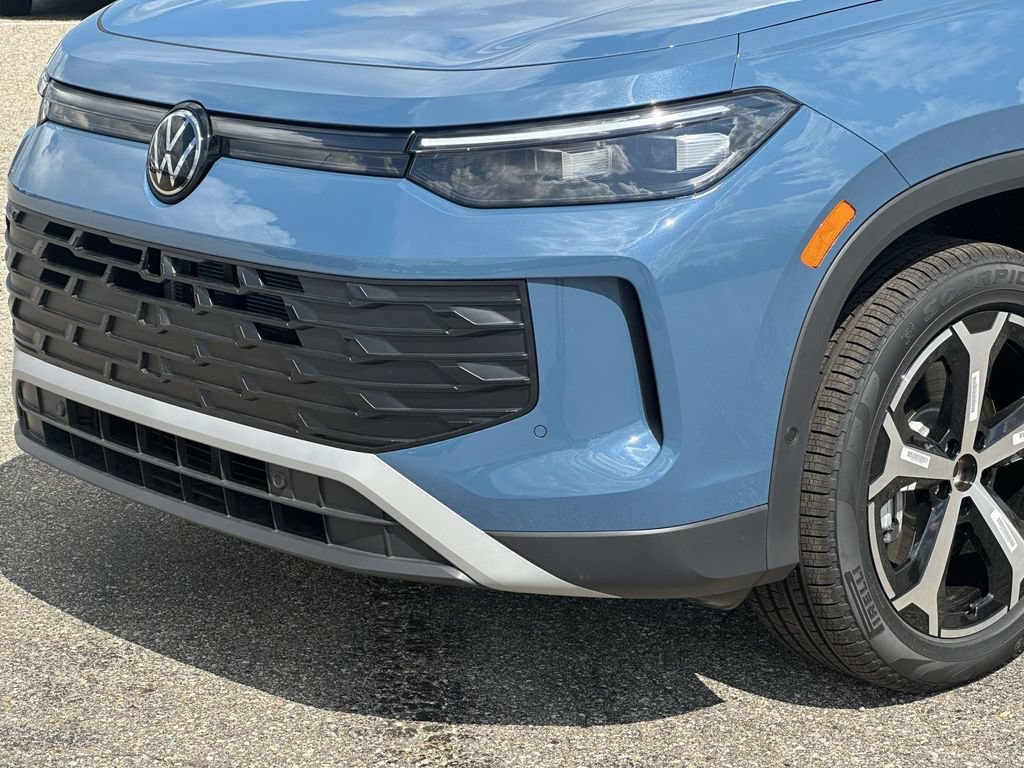New 2026 Volkswagen Tiguan SE AWD/4WD image 6