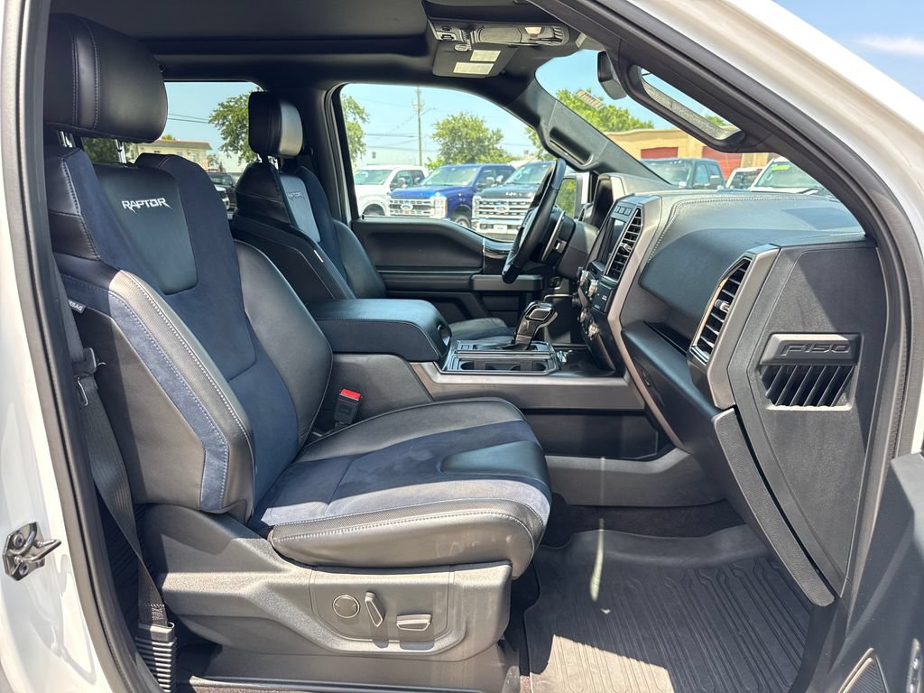 Used 2020 Ford F150 Raptor w/ Equipment Group 802A Luxury AWD/4WD image 29