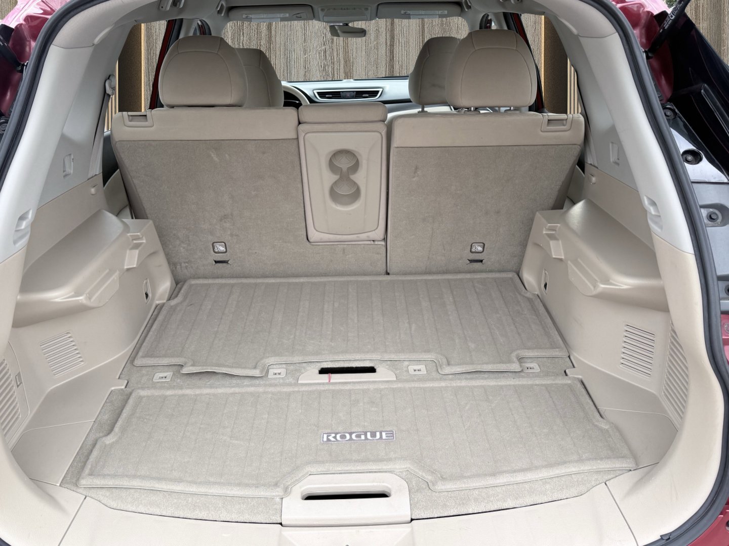 Used 2015 Nissan Rogue S FWD image 8