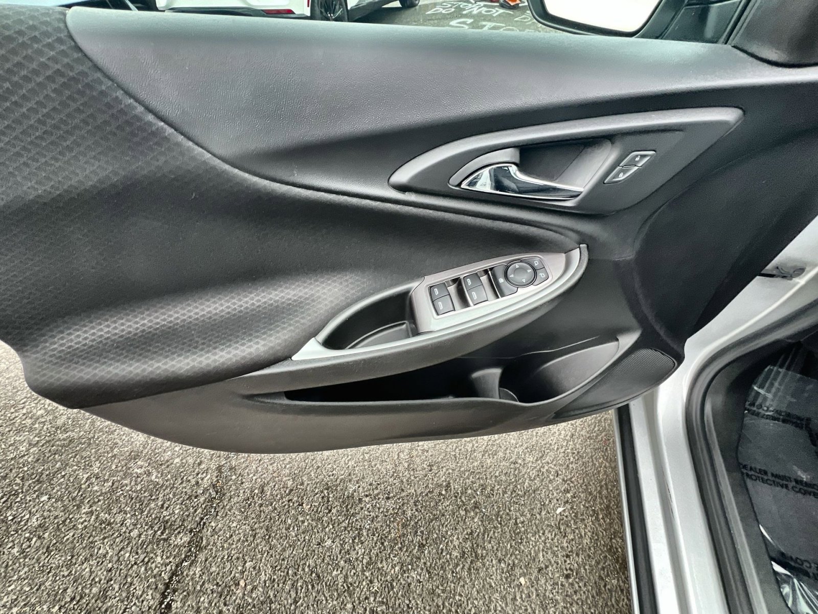 Used 2022 Chevrolet Malibu LT image 15