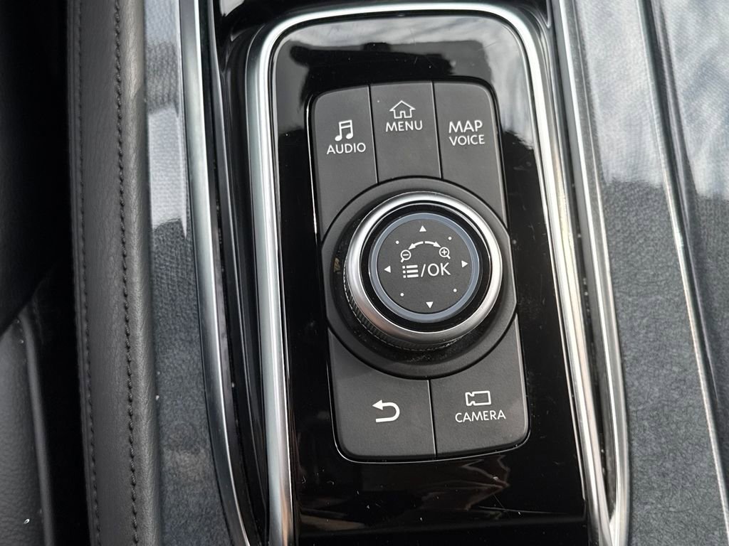 Used 2024 Nissan Armada SL w/ Midnight Edition Package image 44