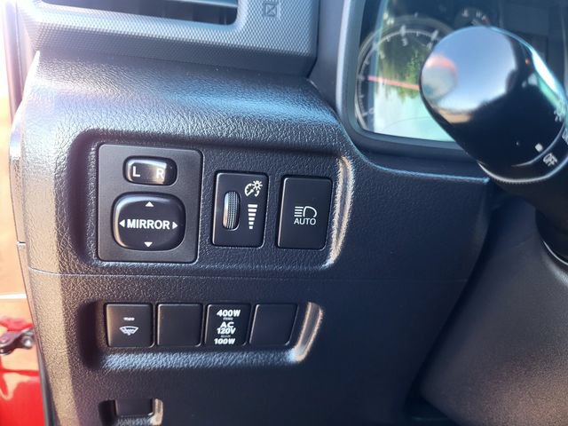 Used 2020 Toyota 4Runner TRD Off-Road Premium AWD/4WD image 21