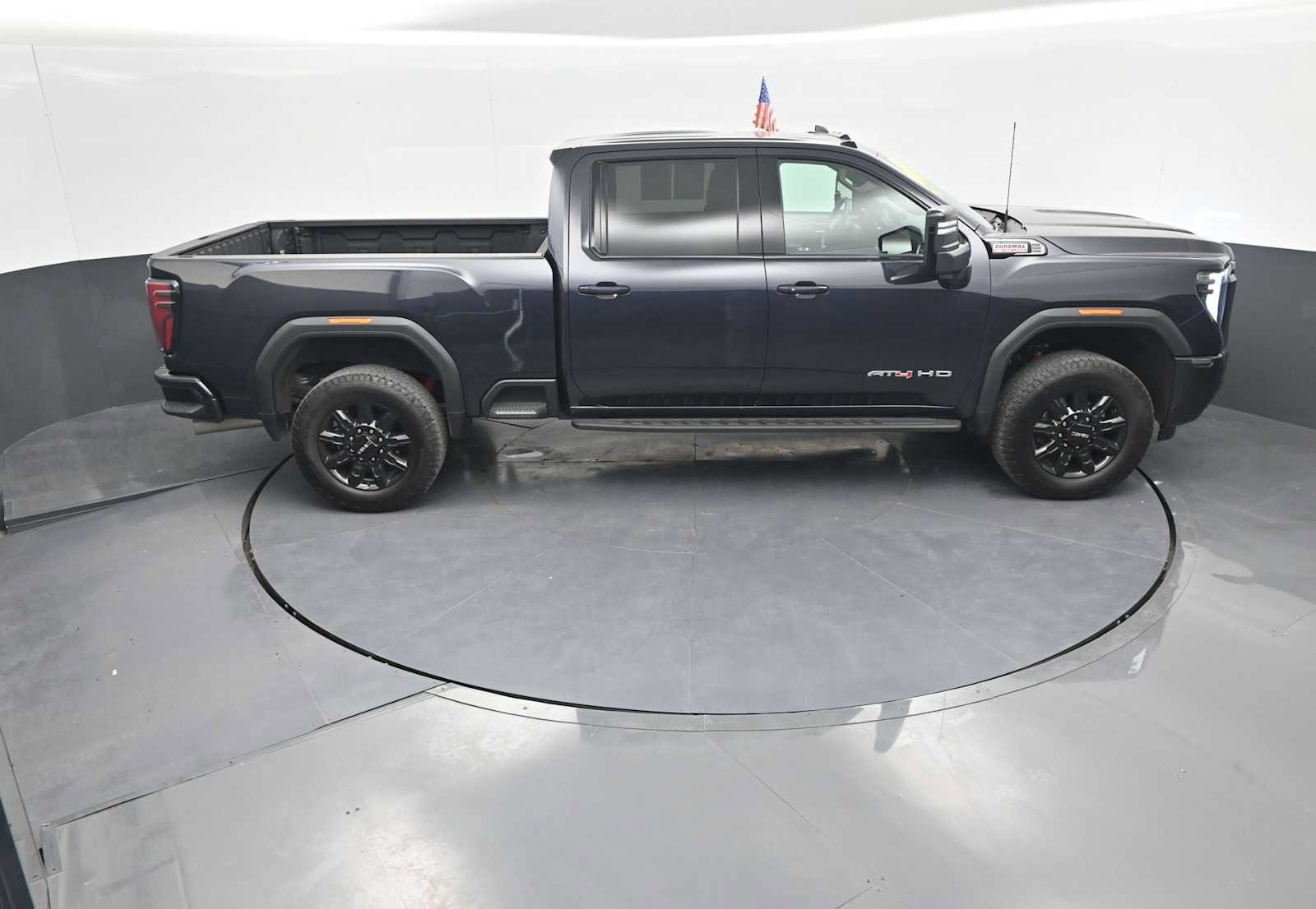 Used 2024 GMC Sierra 2500 AT4 w/ AT4 Premium Plus Package AWD/4WD image 35