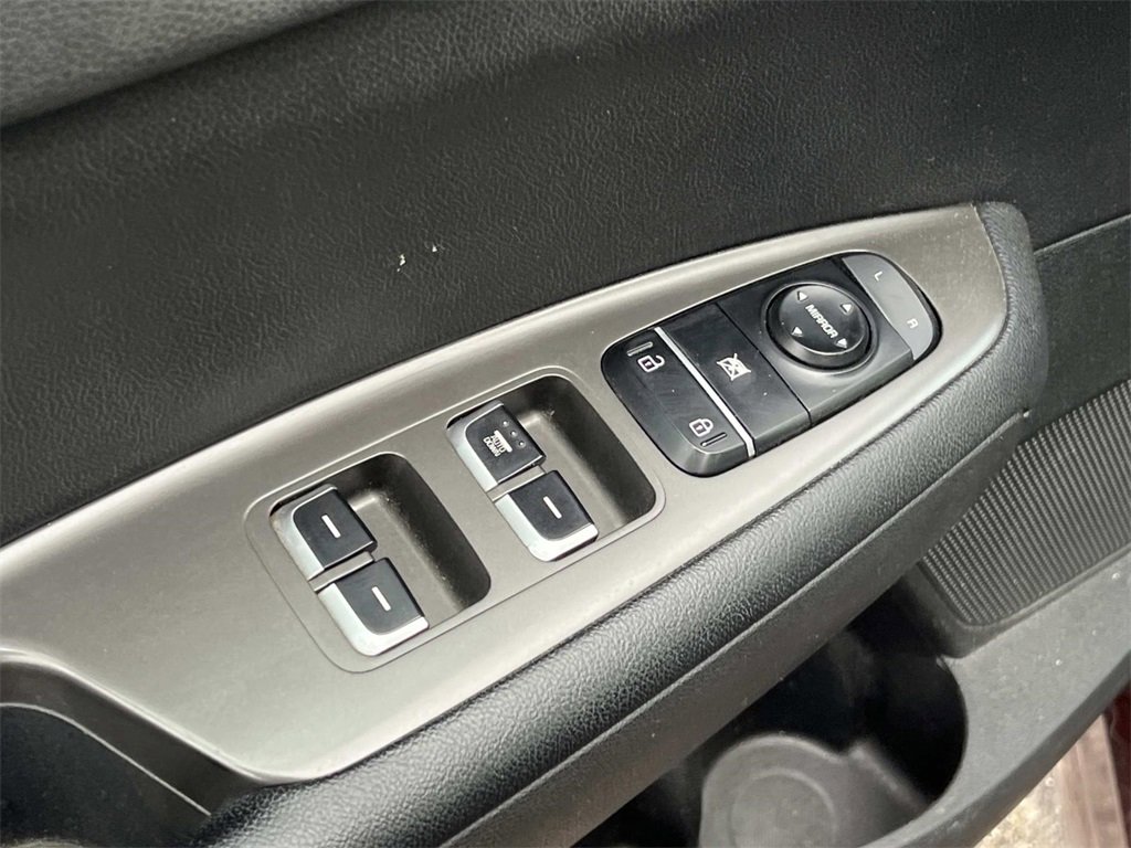Used 2020 Kia Optima LX image 14