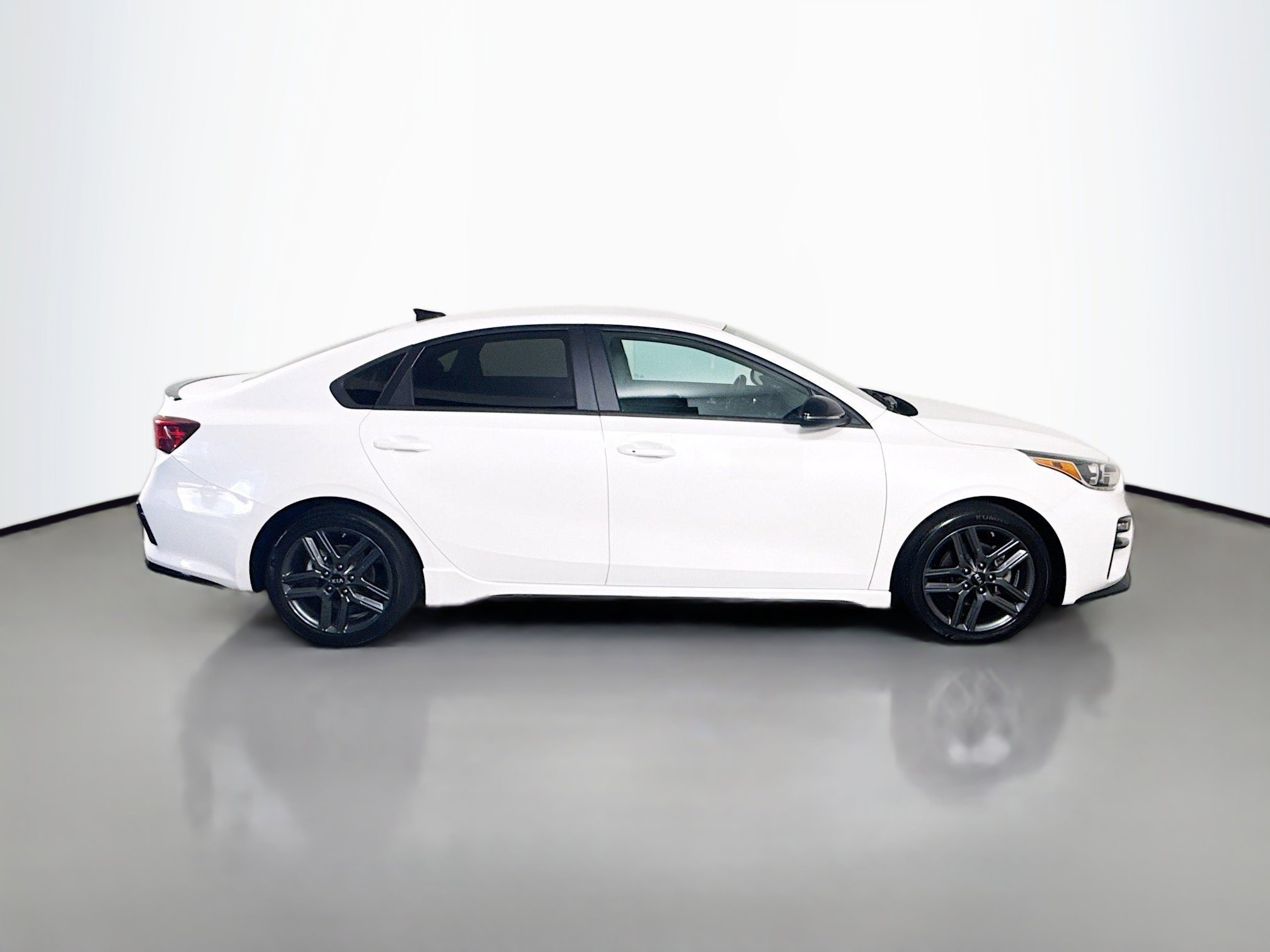 Used 2021 Kia Forte GT-Line image 11