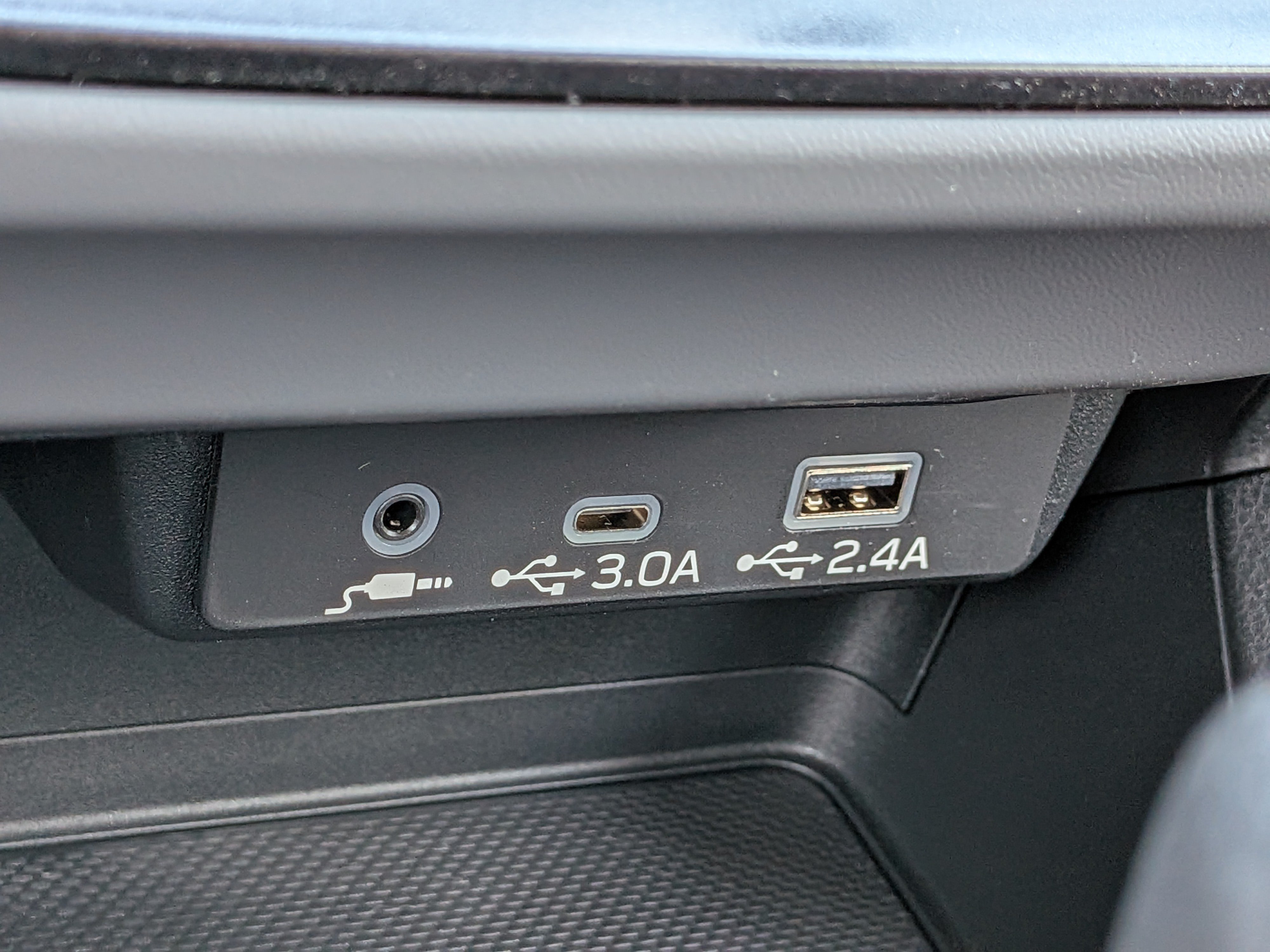Used 2026 Subaru Crosstrek 2.5i Premium AWD/4WD image 22