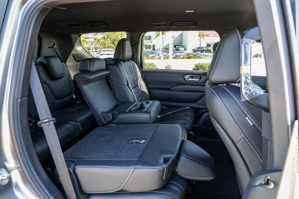 New 2026 Nissan Armada PRO-4X AWD/4WD image 23
