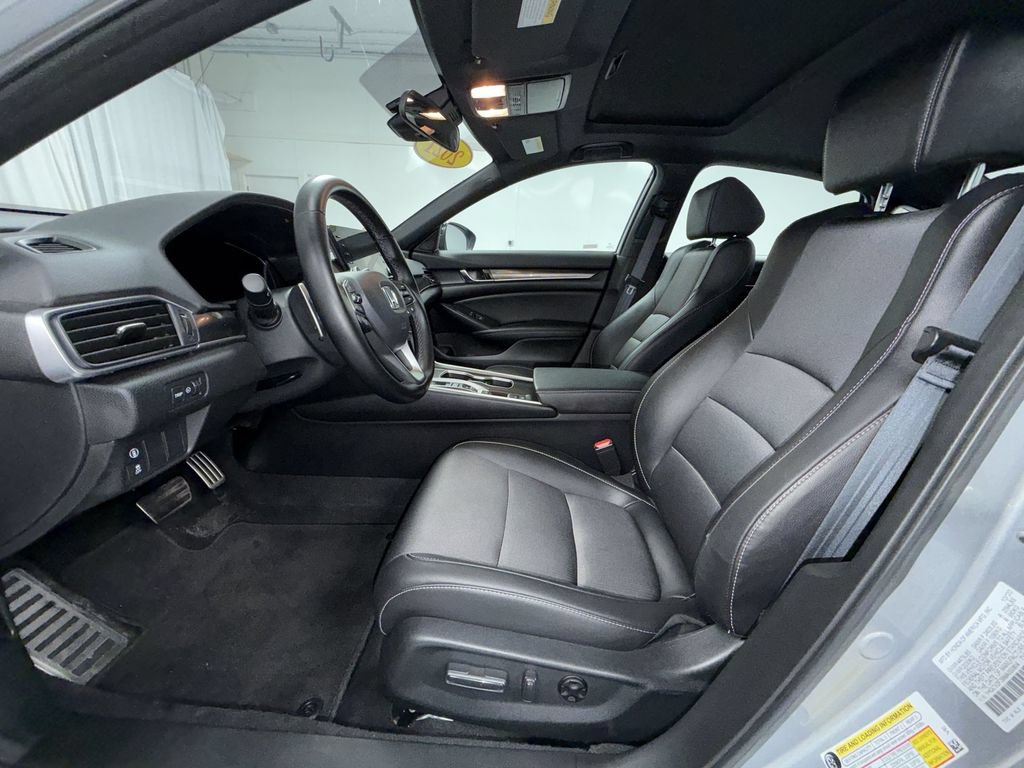 Used 2021 Honda Accord Sport image 12