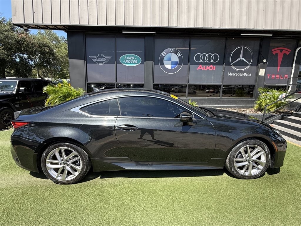 Used 2020 Lexus RC 300 w/ Accessory Package RWD image 8
