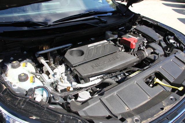Used 2025 Nissan Rogue SV AWD/4WD image 15
