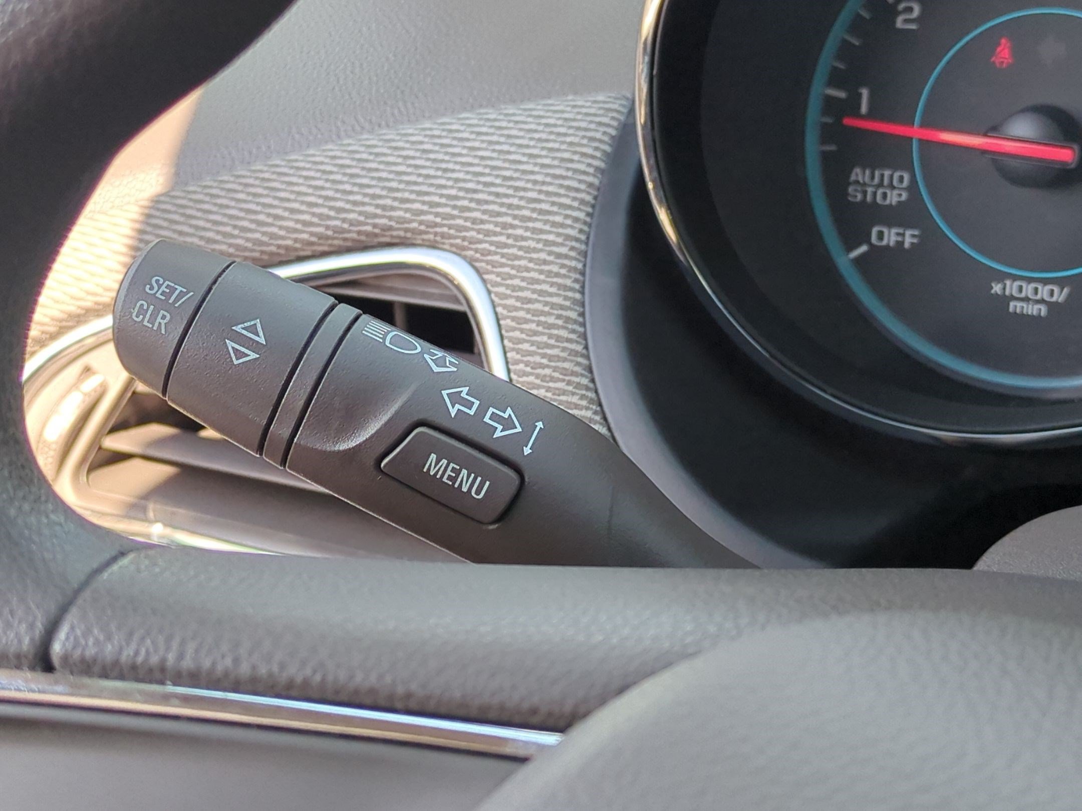 Used 2018 Chevrolet Cruze LS FWD image 19