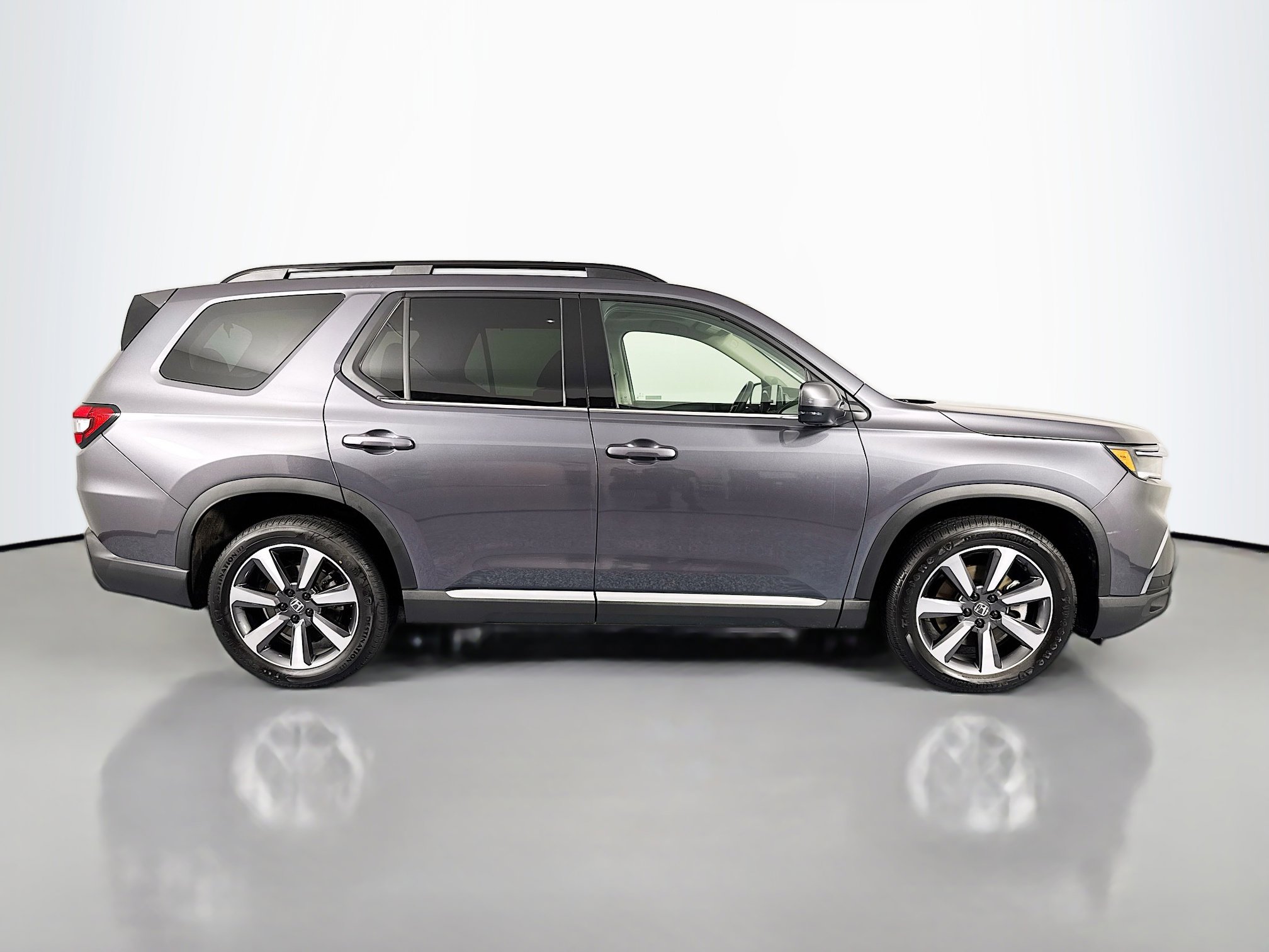 Certified 2023 Honda Pilot Elite image 4
