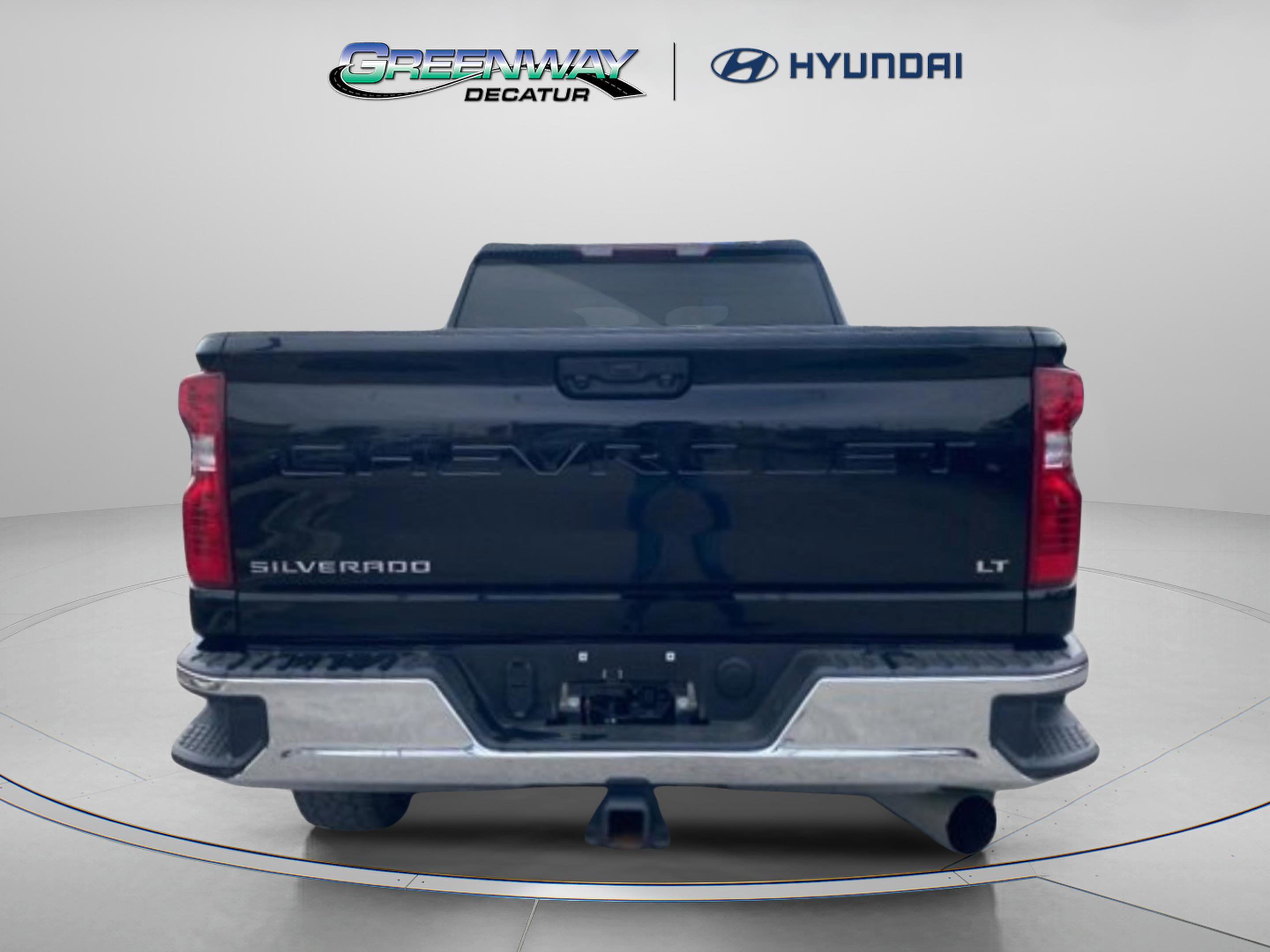 Used 2025 Chevrolet Silverado 2500 LT w/ Convenience Package AWD/4WD image 8