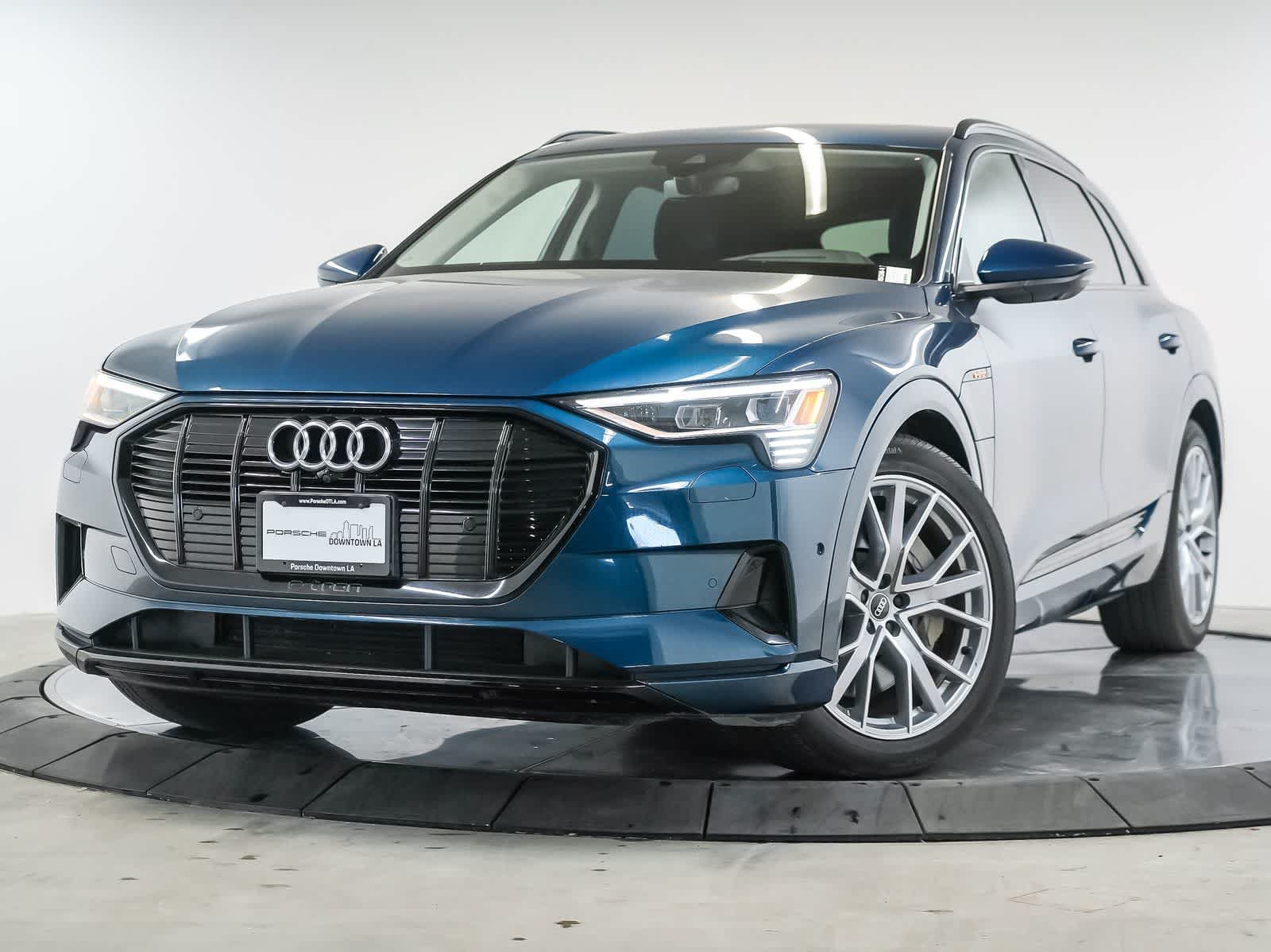 Used 2021 Audi e-tron Prestige w/ Prestige Package AWD/4WD video 1