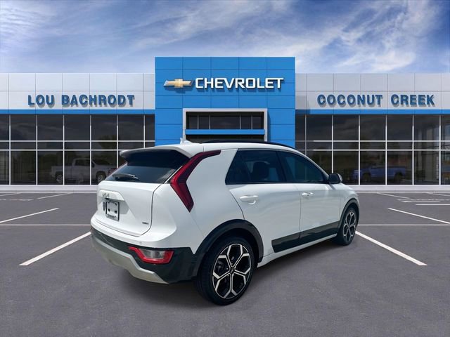 Used 2023 Kia Niro EX Touring image 8