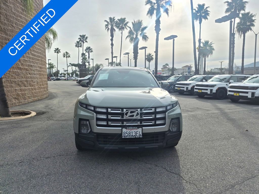 Used 2025 Hyundai Santa Cruz SE image 2