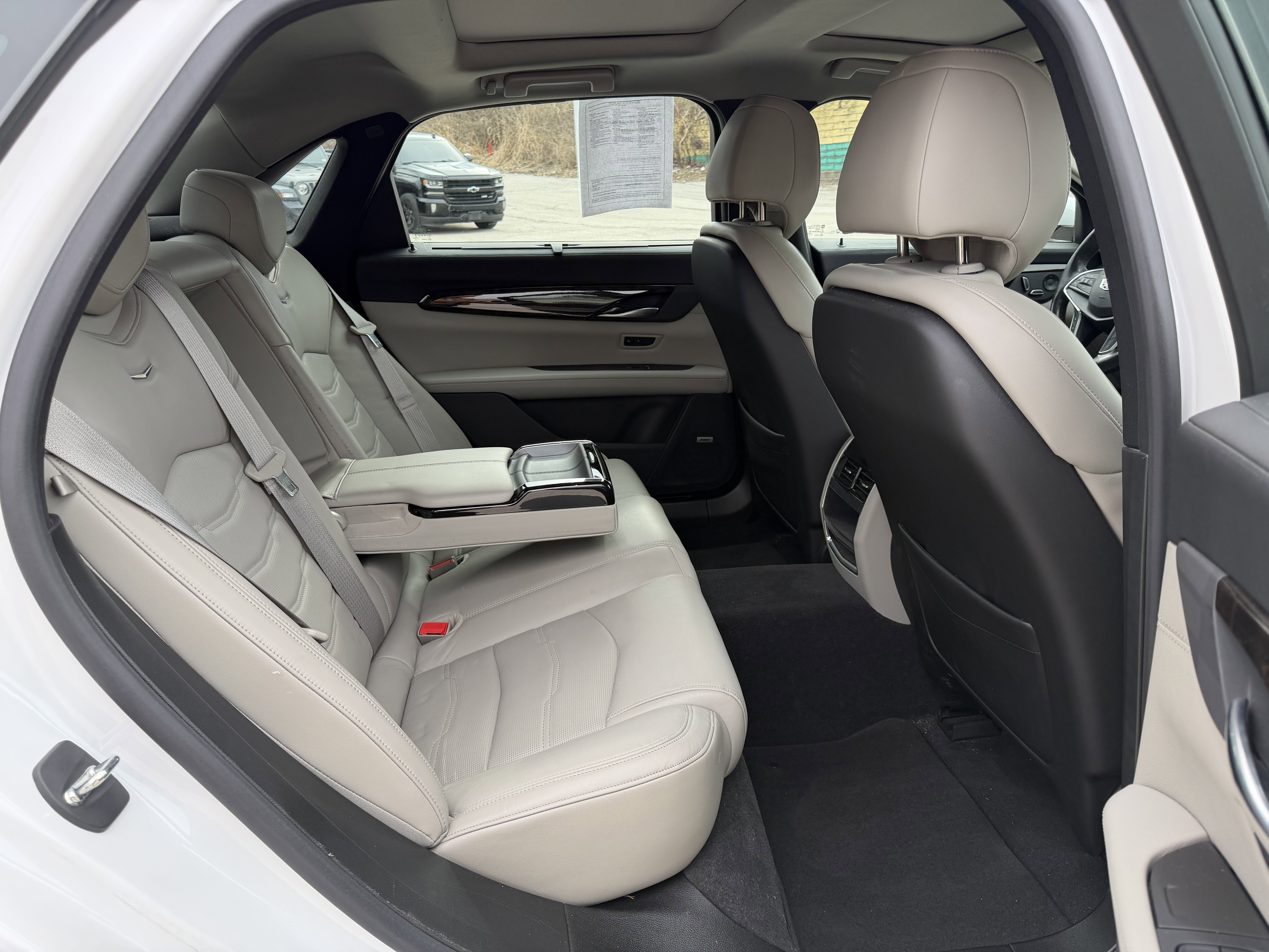 Used 2018 Cadillac CT6 Premium Luxury w/ Super Cruise Package image 9