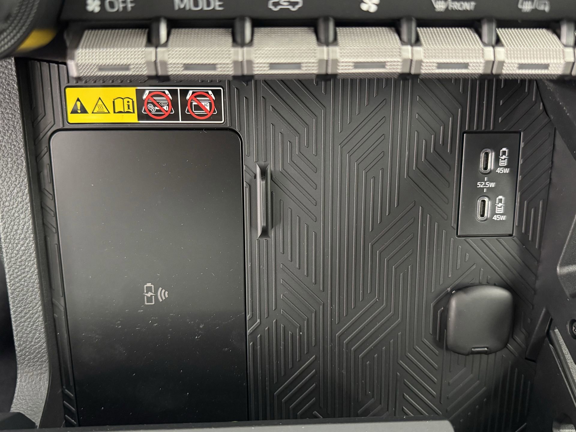 New 2026 Toyota Tacoma Limited image 3