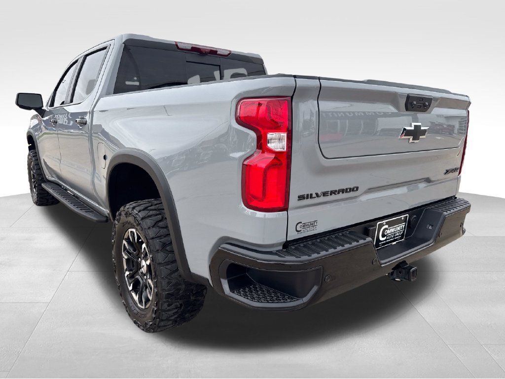 Certified 2025 Chevrolet Silverado 1500 ZR2 w/ Technology Package AWD/4WD image 4