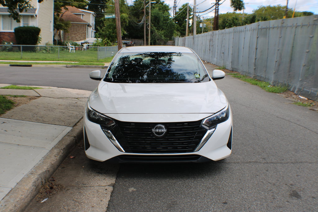 Used 2024 Nissan Sentra S FWD image 3