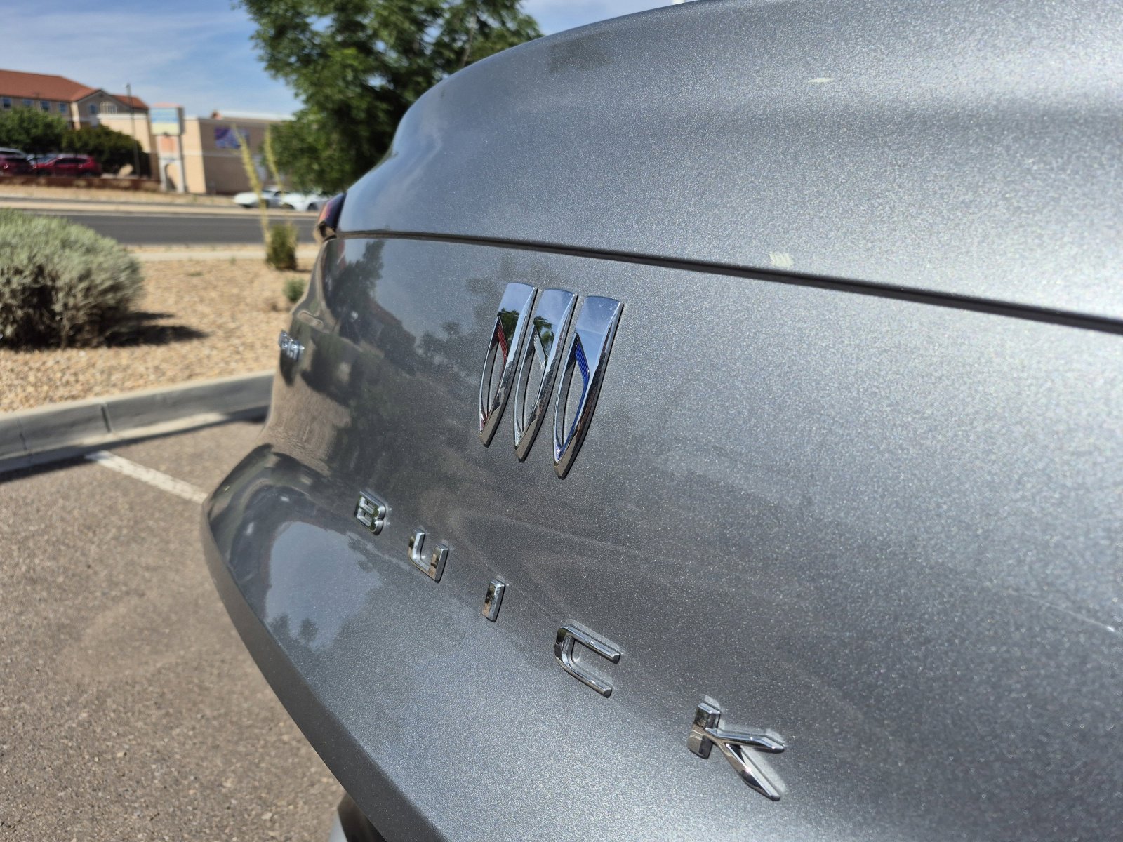 Used 2025 Buick Envista Sport Touring w/ Convenience I Package FWD image 21
