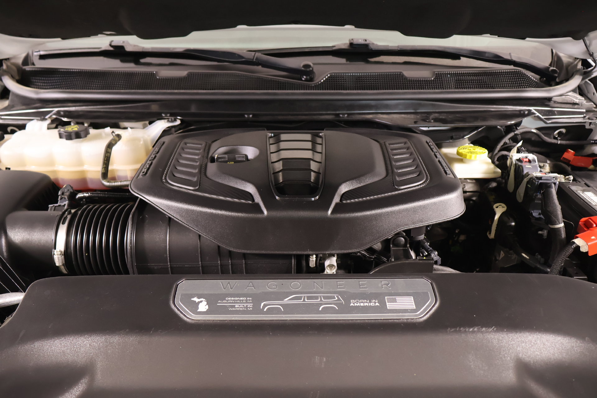Used 2024 Jeep Wagoneer Series II RWD image 23