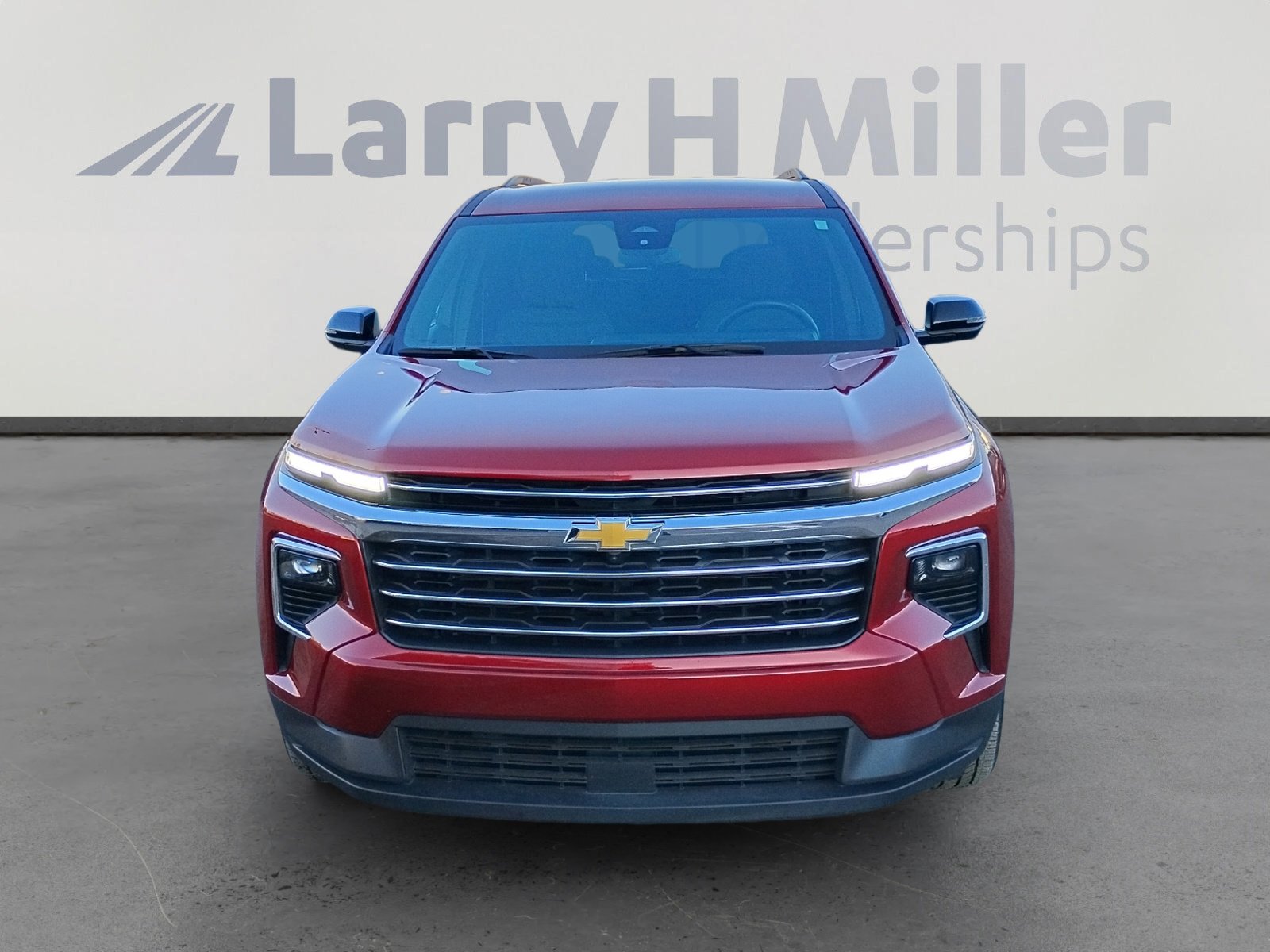 Used 2024 Chevrolet Traverse LT w/ Trailering Package image 8