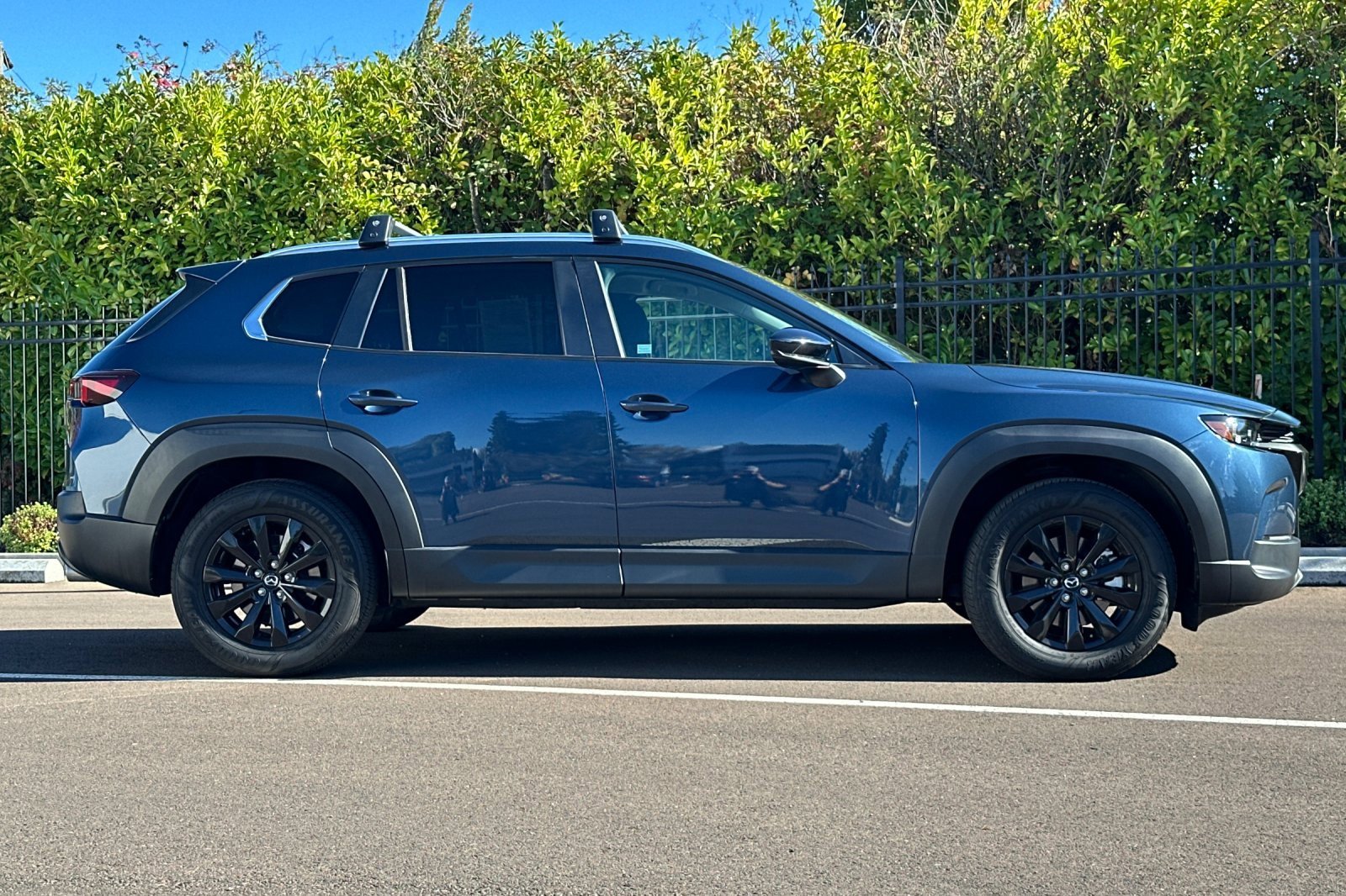 Used 2024 MAZDA CX-50 AWD 2.5 S w/ Cargo Package image 3