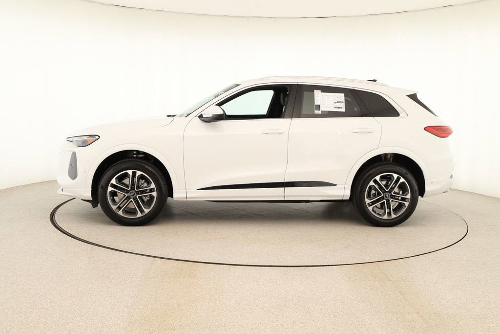New 2025 Audi Q5 Premium image 2