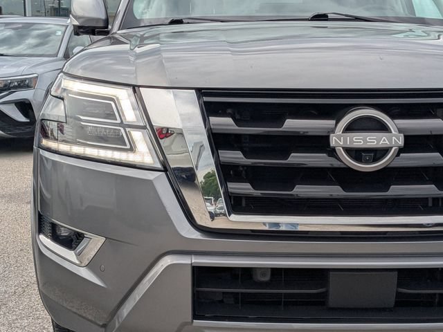 Used 2024 Nissan Armada SL w/ Captain's Chairs Package AWD/4WD image 6