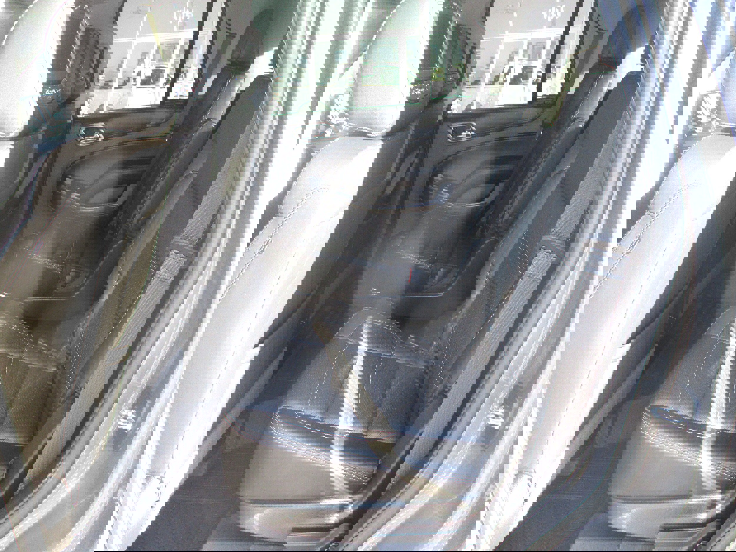 Used 2018 GMC Yukon Denali image 6