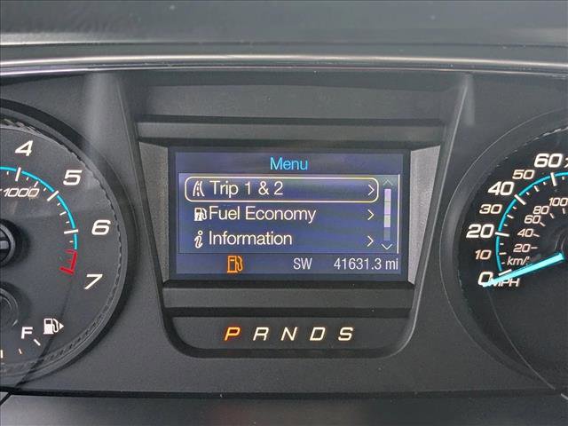 Used 2017 Ford Taurus SEL FWD image 11