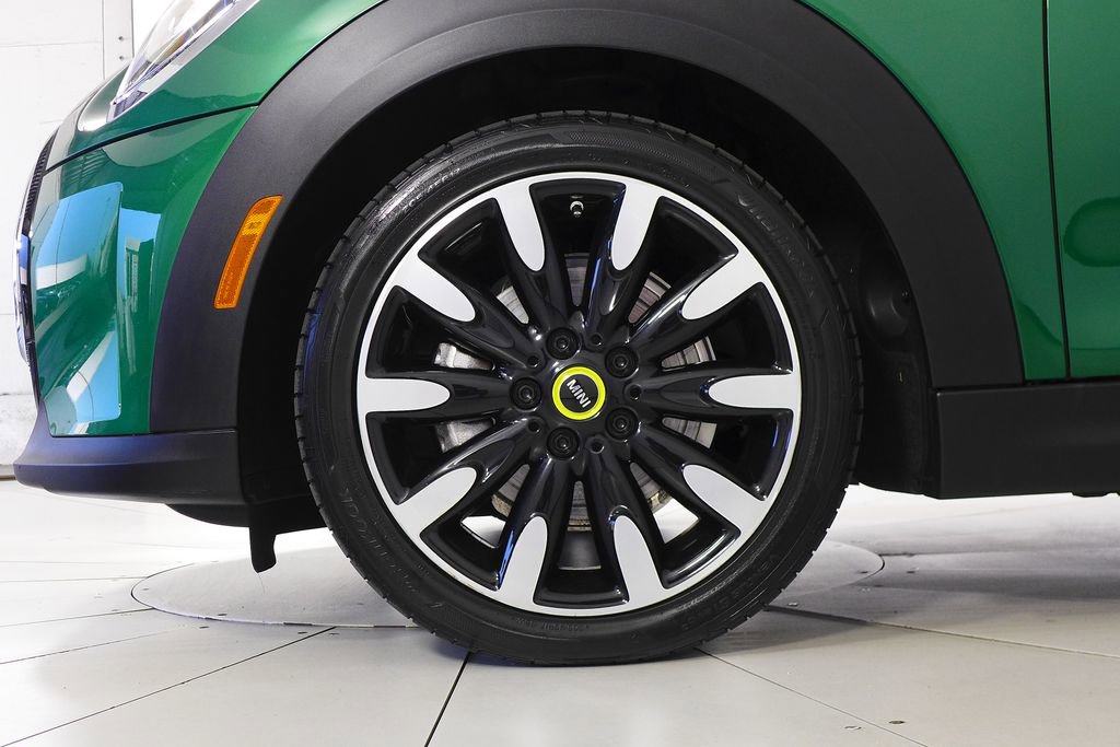 Used 2022 MINI Cooper SE image 5