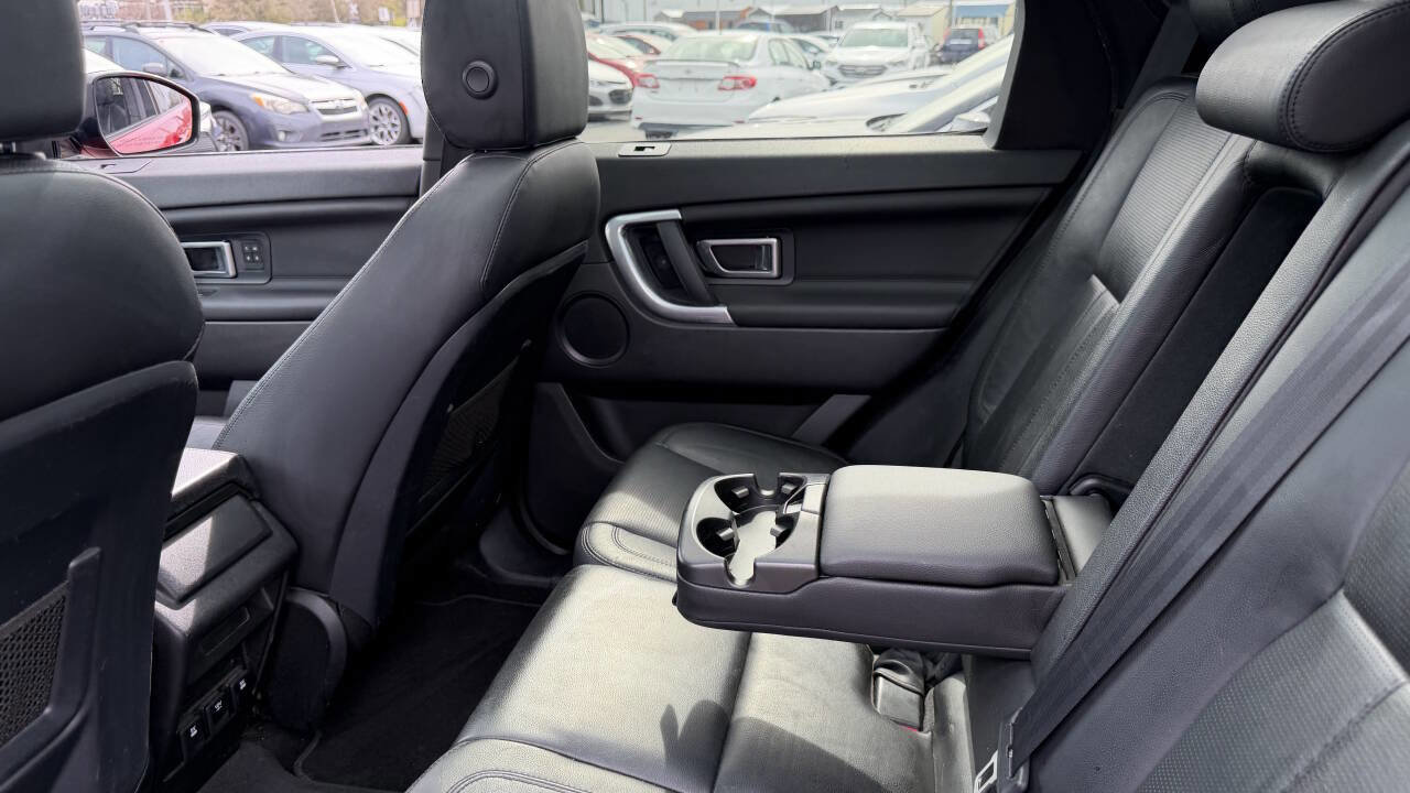 Used 2016 Land Rover Discovery Sport HSE image 14