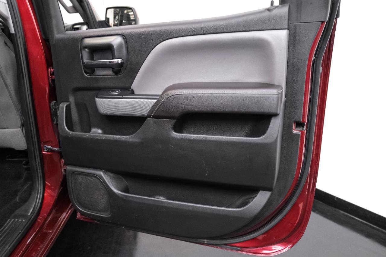 Used 2017 Chevrolet Silverado 1500 LT w/ All Star Edition AWD/4WD image 41