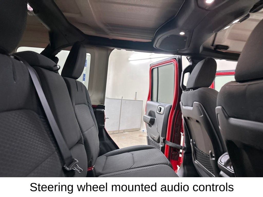 Used 2025 Jeep Wrangler Unlimited Rubicon 4xe w/ Safety Group AWD/4WD image 28