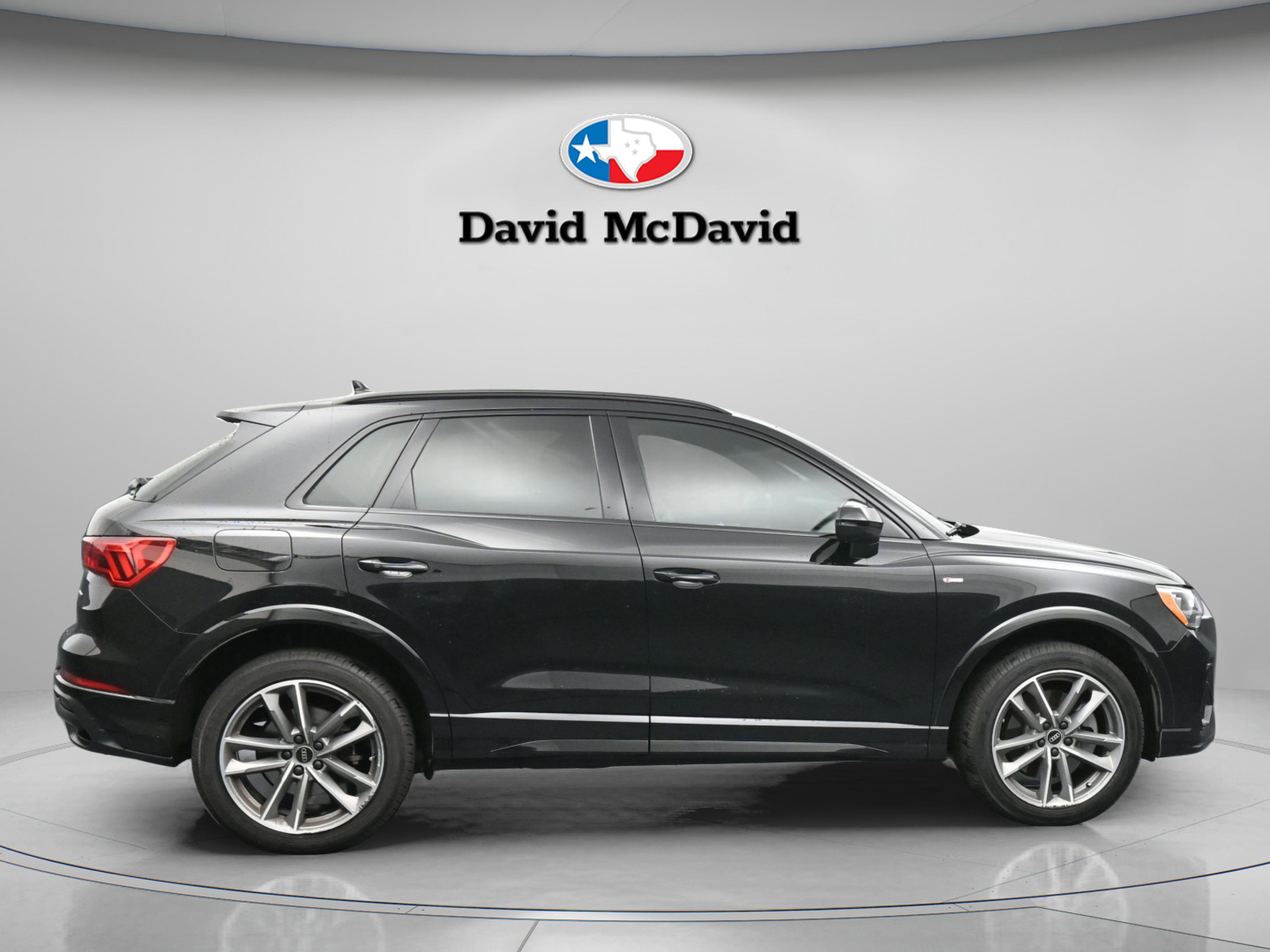 Used 2022 Audi Q3 2.0T Premium AWD/4WD image 9