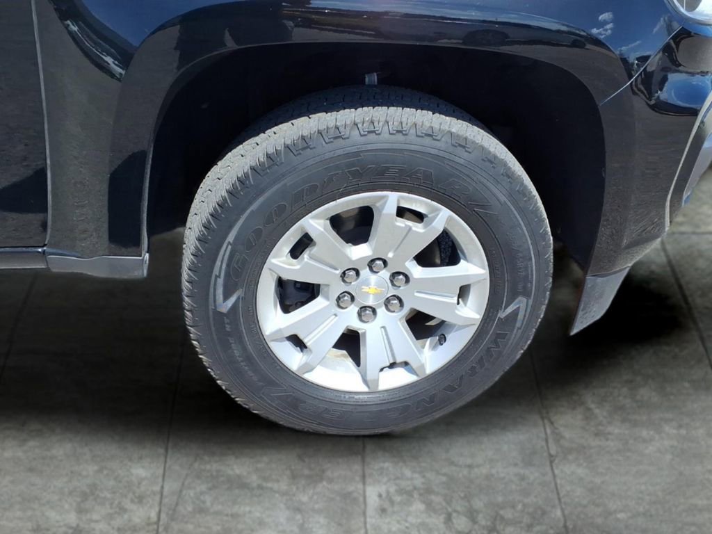 Used 2022 Chevrolet Colorado LT w/ LT Convenience Package image 6