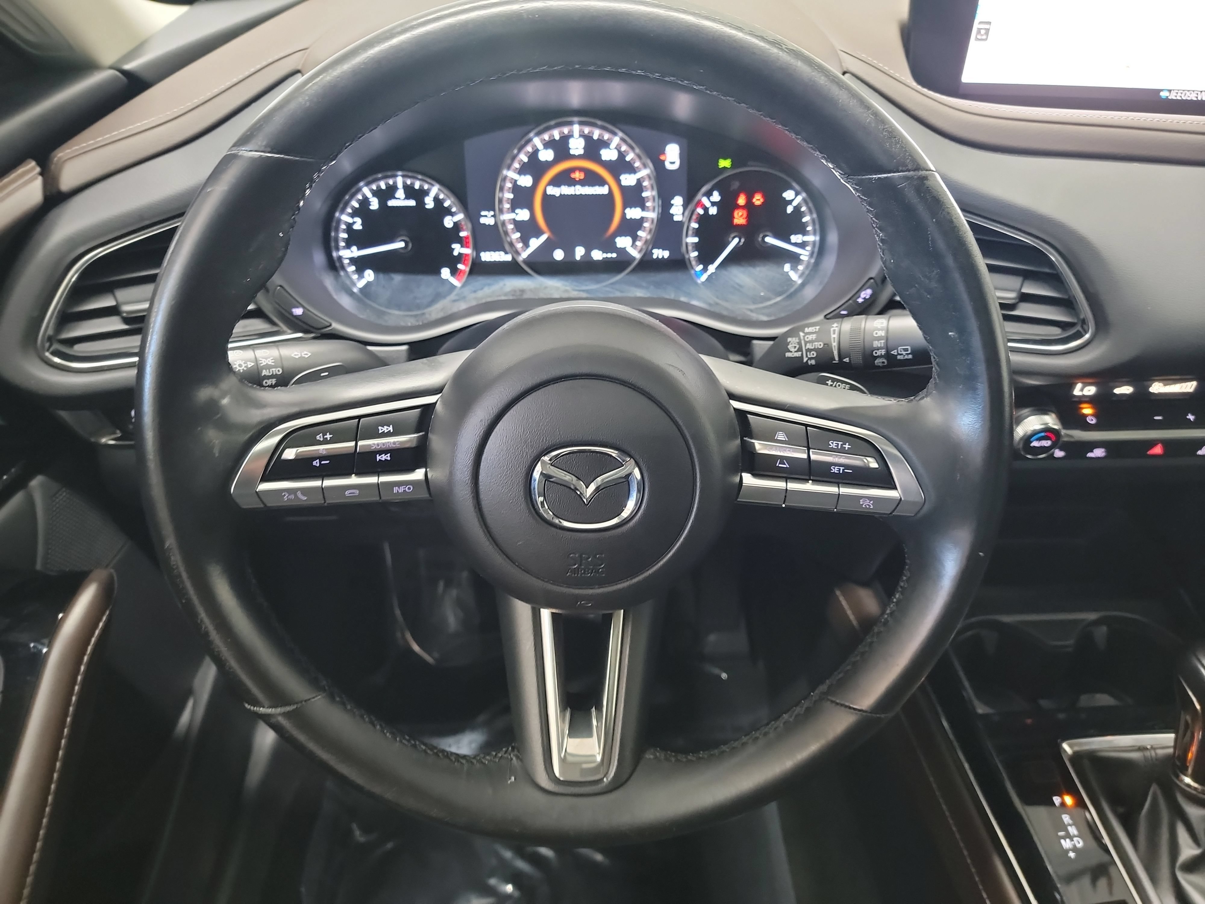 Used 2023 MAZDA CX-30 AWD 2.5 S w/ Premium Package image 17
