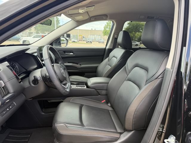 Used 2024 Nissan Pathfinder SL FWD image 25
