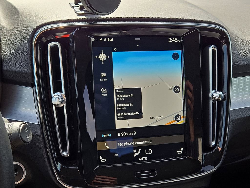 Used 2021 Volvo XC40 T5 Momentum w/ Advanced Package image 26