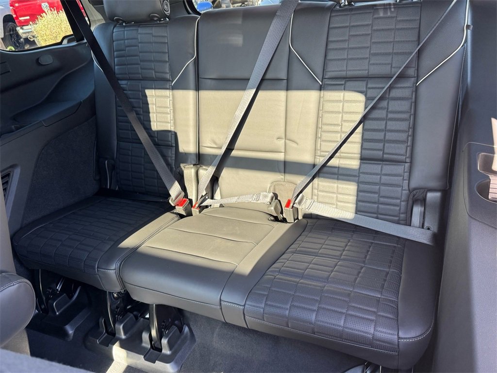 Used 2021 Cadillac Escalade Premium Luxury Platinum image 46